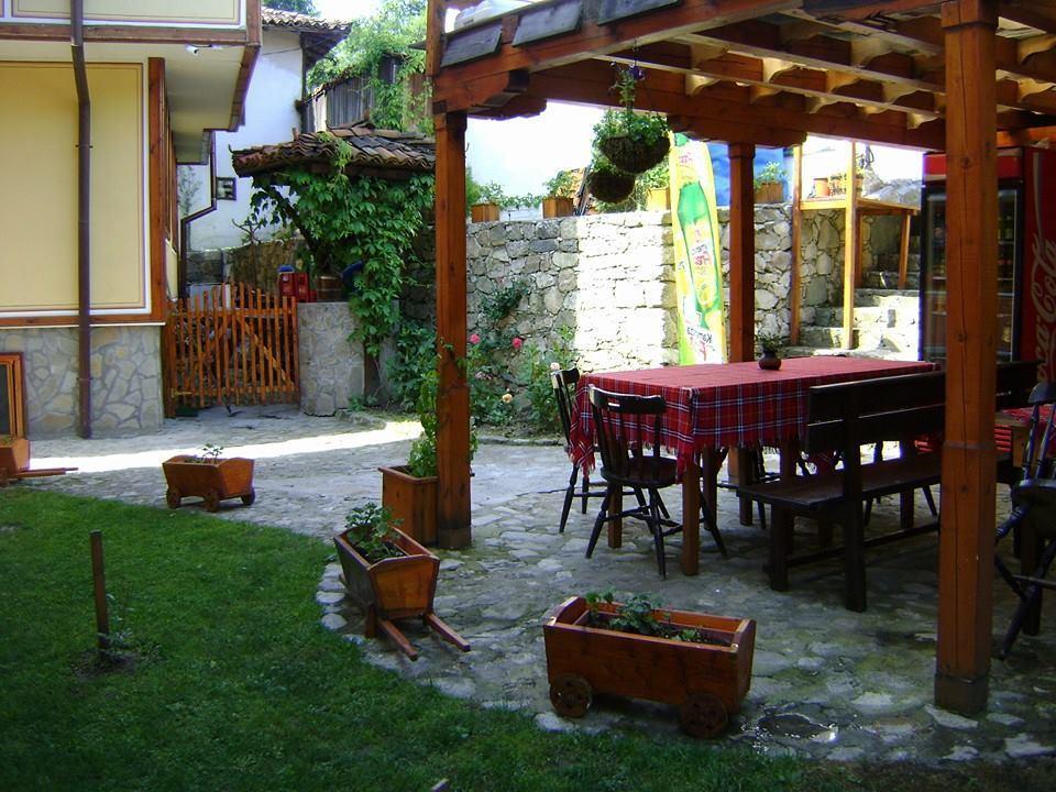 Guest House Todorini Kashti Koprivštica Exteriér fotografie