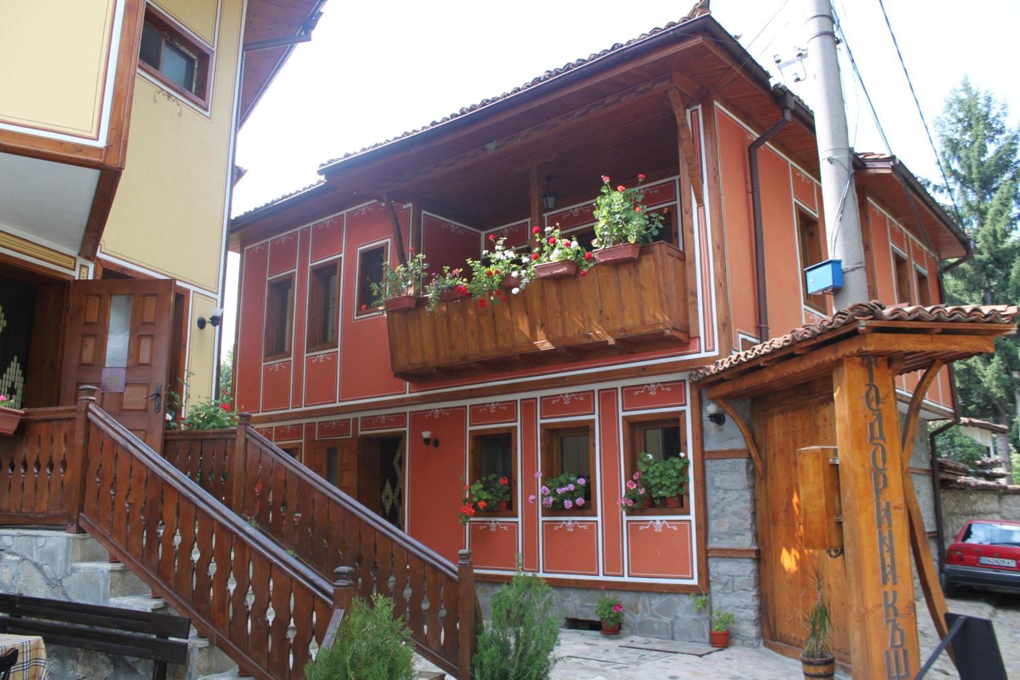 Guest House Todorini Kashti Koprivštica Exteriér fotografie